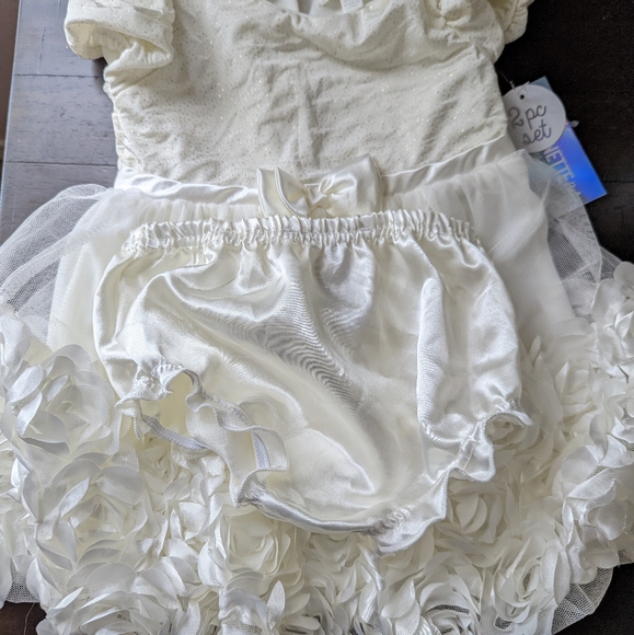 Infant Girl Party Dress - Picture 12 of 13
